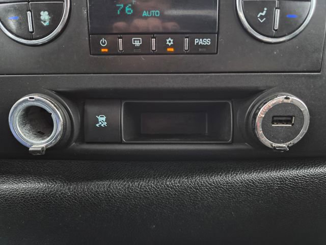 Used 2010 GMC Sierra 2500 SLE w/ SLE Preferred Package image 27