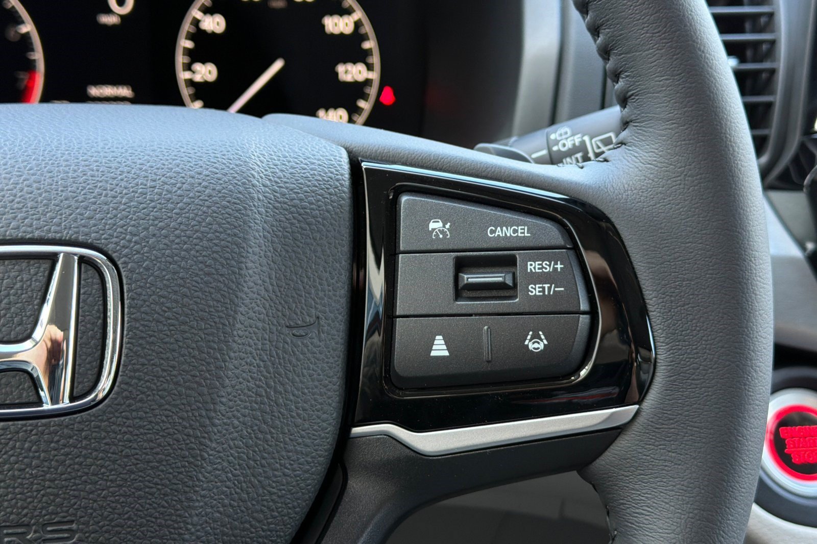 New 2027 Honda Odyssey EX-L image 16