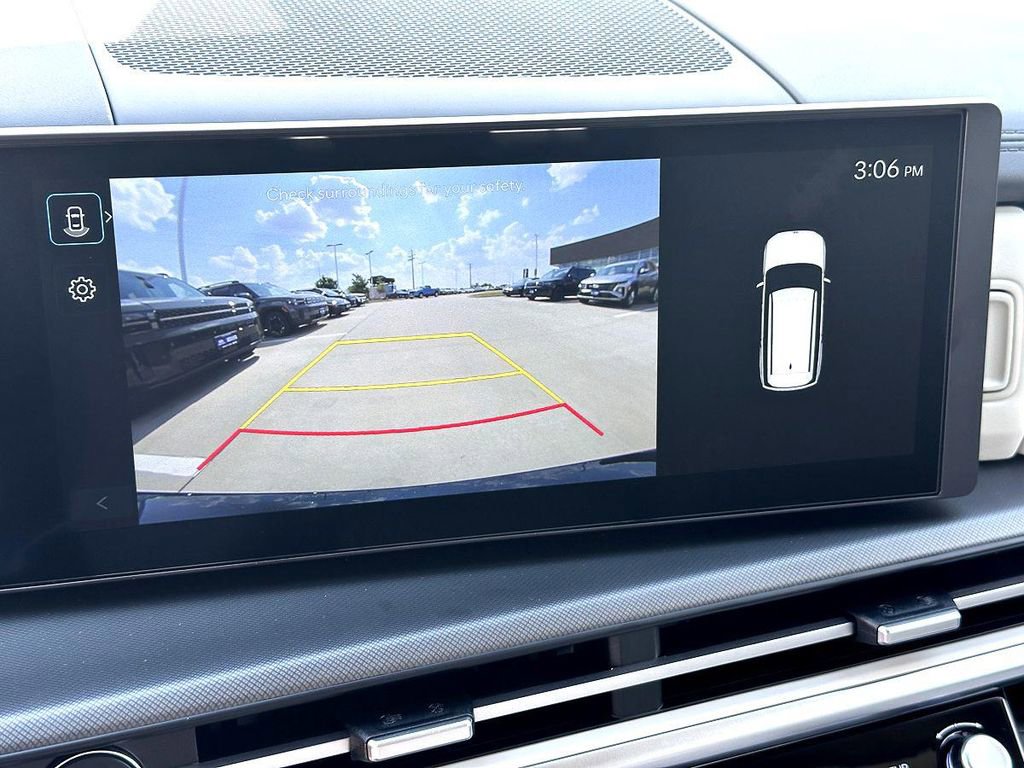 New 2026 Hyundai Santa Fe SE FWD image 16