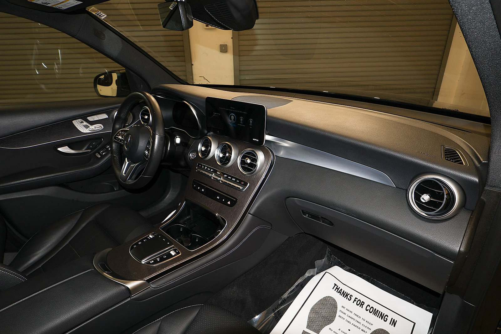 Used 2021 Mercedes-Benz GLC 300 4MATIC image 16