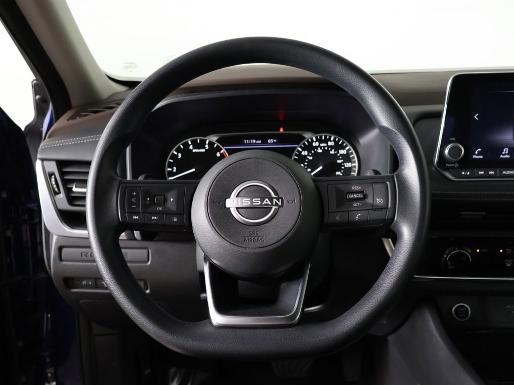Used 2023 Nissan Rogue S AWD/4WD image 34