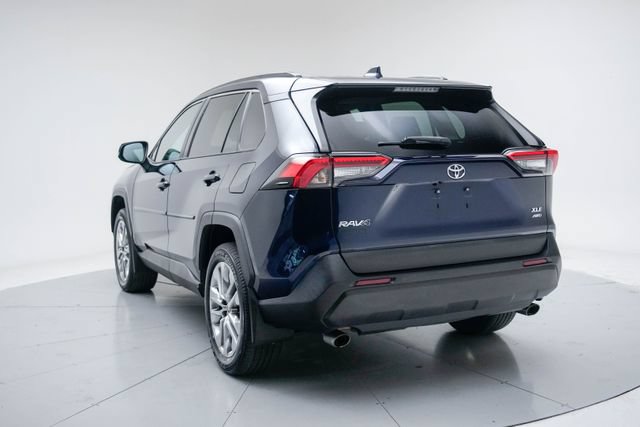 Used 2021 Toyota RAV4 XLE Premium AWD/4WD image 19