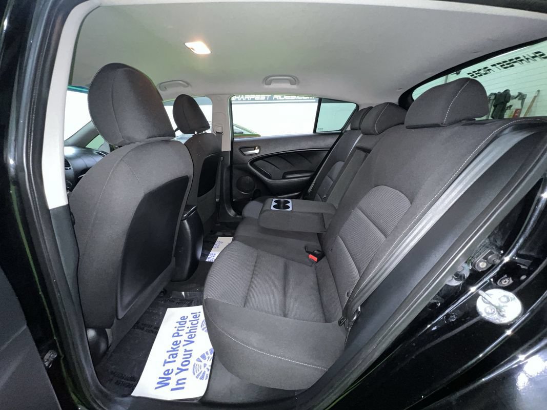 Used 2017 Kia Forte LX FWD image 24