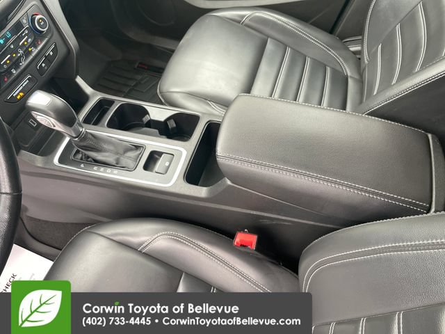 Used 2019 Ford Escape SEL AWD/4WD image 37