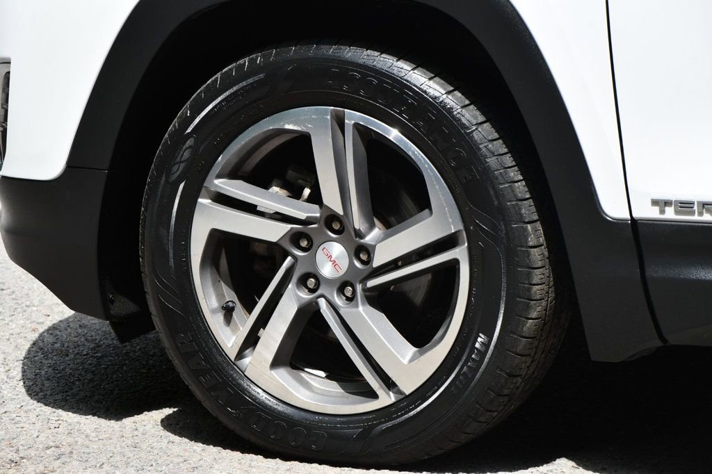 Used 2019 GMC Terrain SLT image 20