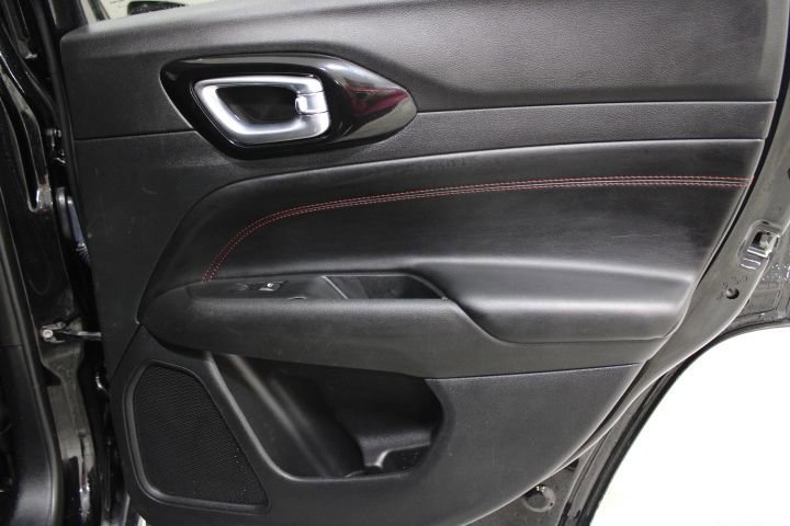 Used 2022 Jeep Compass Trailhawk w/ Trailhawk Convenience Group image 25