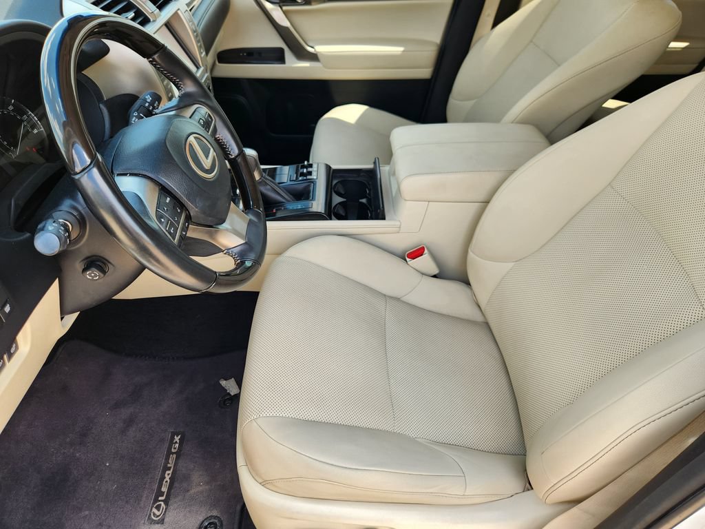 Used 2021 Lexus GX 460 Premium w/ Premium Package AWD/4WD image 13