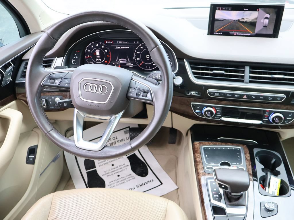 Used 2019 Audi Q7 3.0T Prestige w/ Prestige Package AWD/4WD image 21
