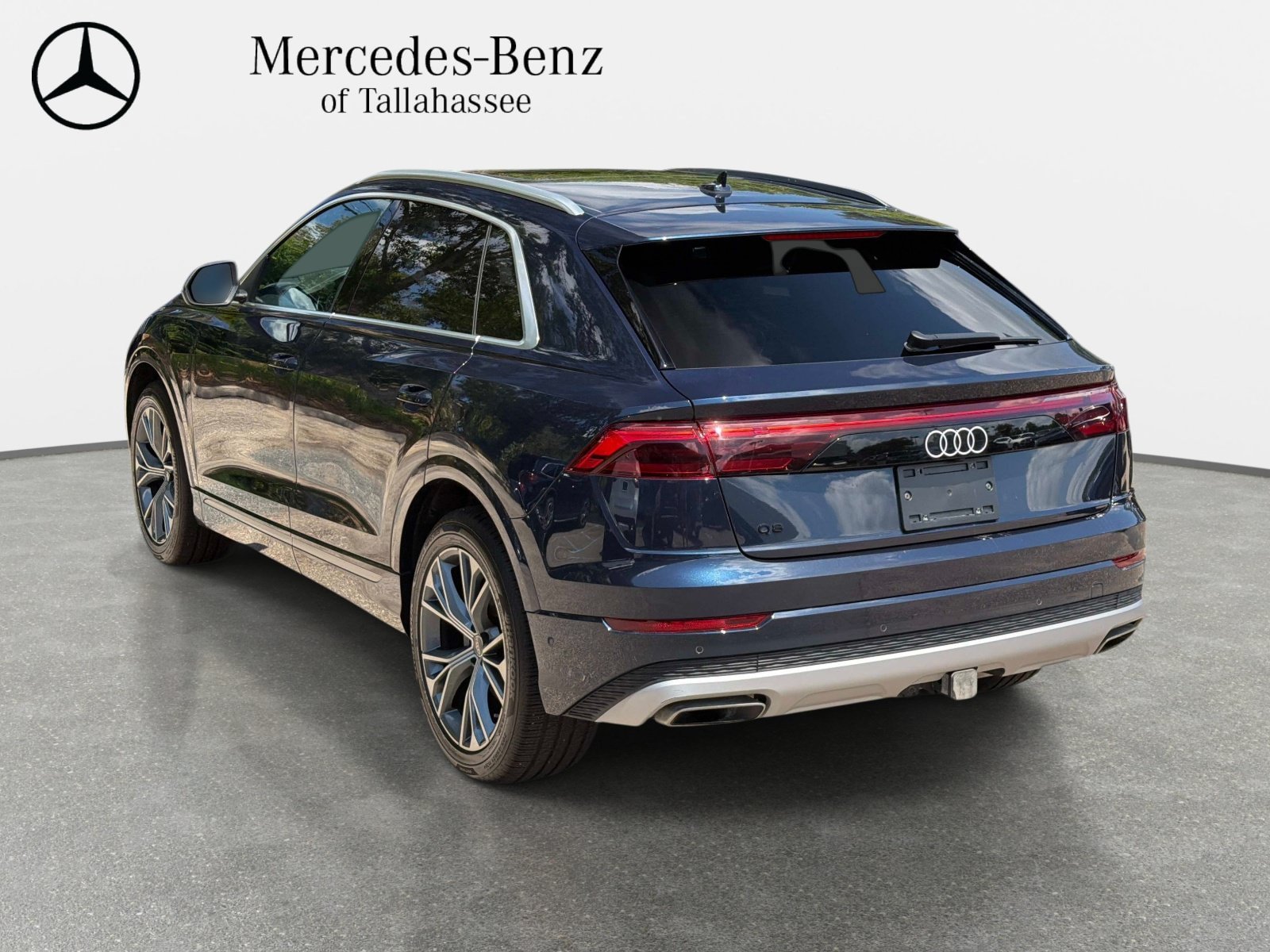 Used 2025 Audi Q8 Prestige AWD/4WD image 7