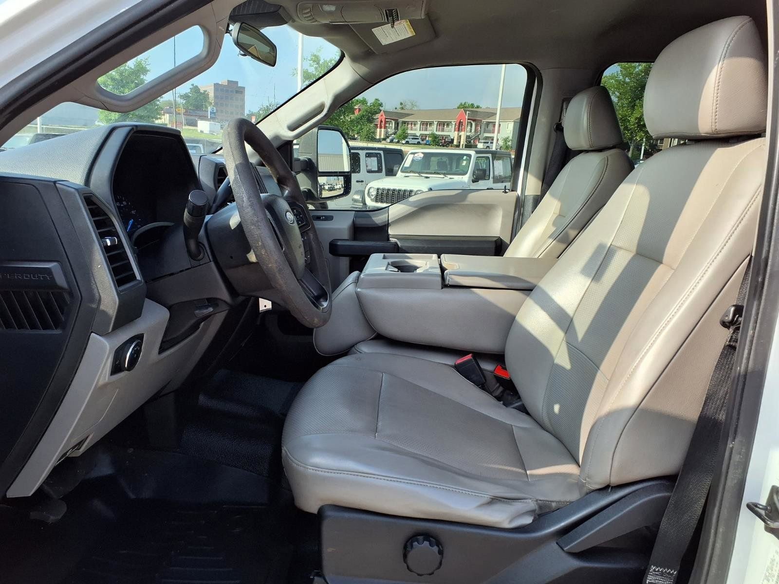 Used 2020 Ford F350 XL w/ Power Equipment Group image 16