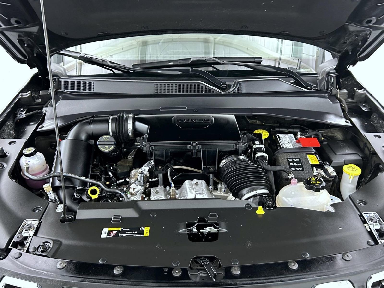 Certified 2025 Jeep Compass Limited AWD/4WD image 24