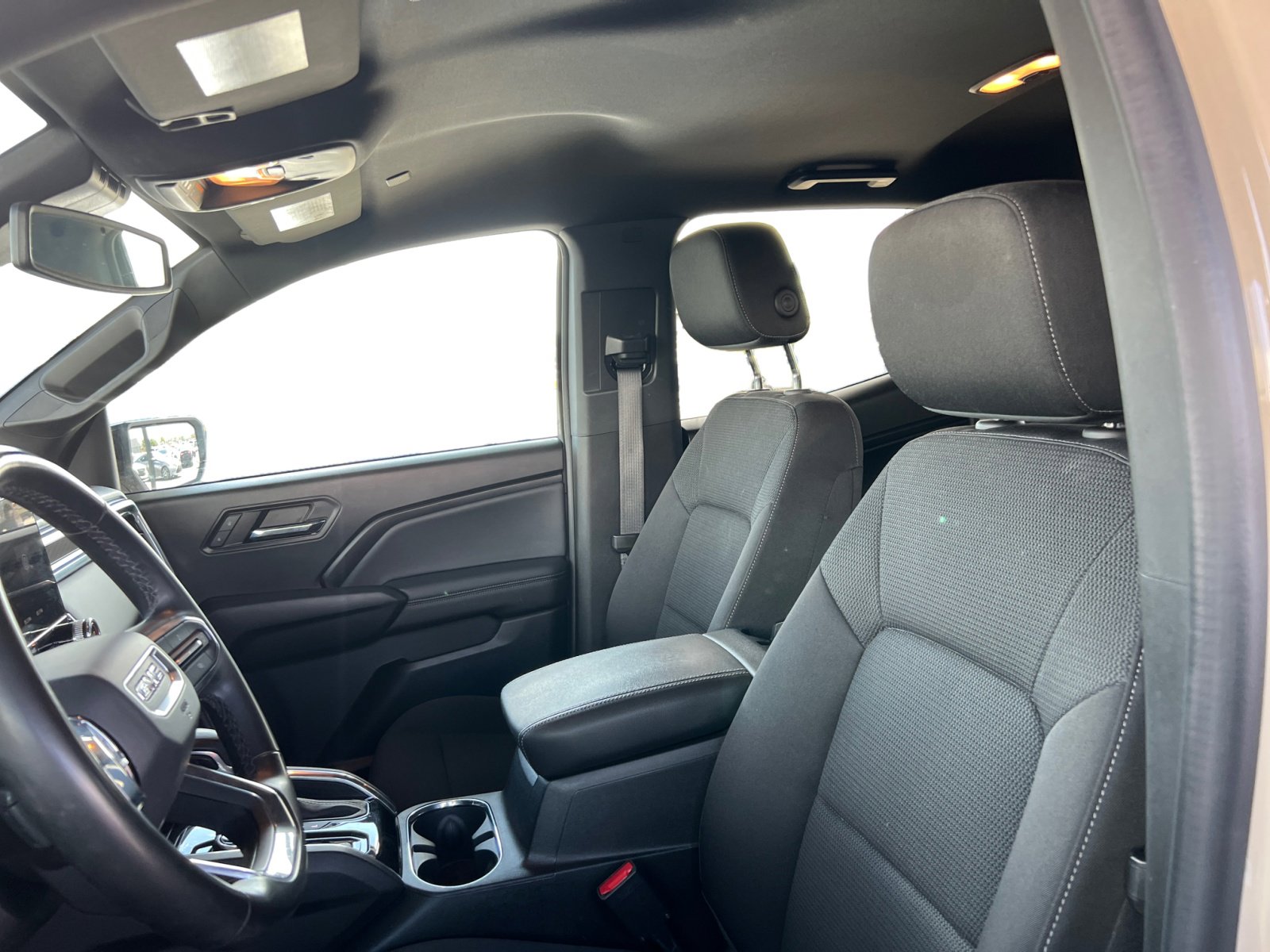 Used 2023 GMC Canyon Elevation w/ Convenience Package image 10