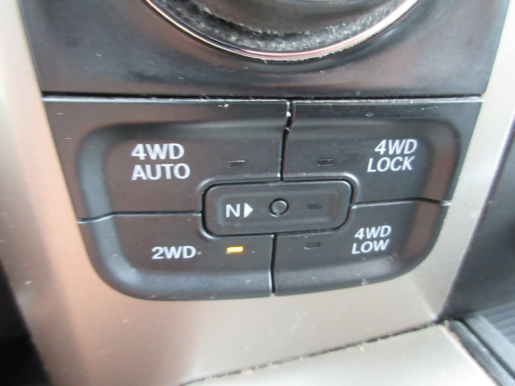 Used 2014 RAM 1500 Big Horn AWD/4WD image 29