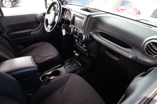 Used 2014 Jeep Wrangler Unlimited Sport w/ Quick Order Package 24S image 16