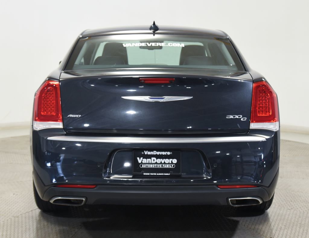 Used 2015 Chrysler 300 C Platinum w/ Harman/Kardon Audio Group AWD/4WD image 10