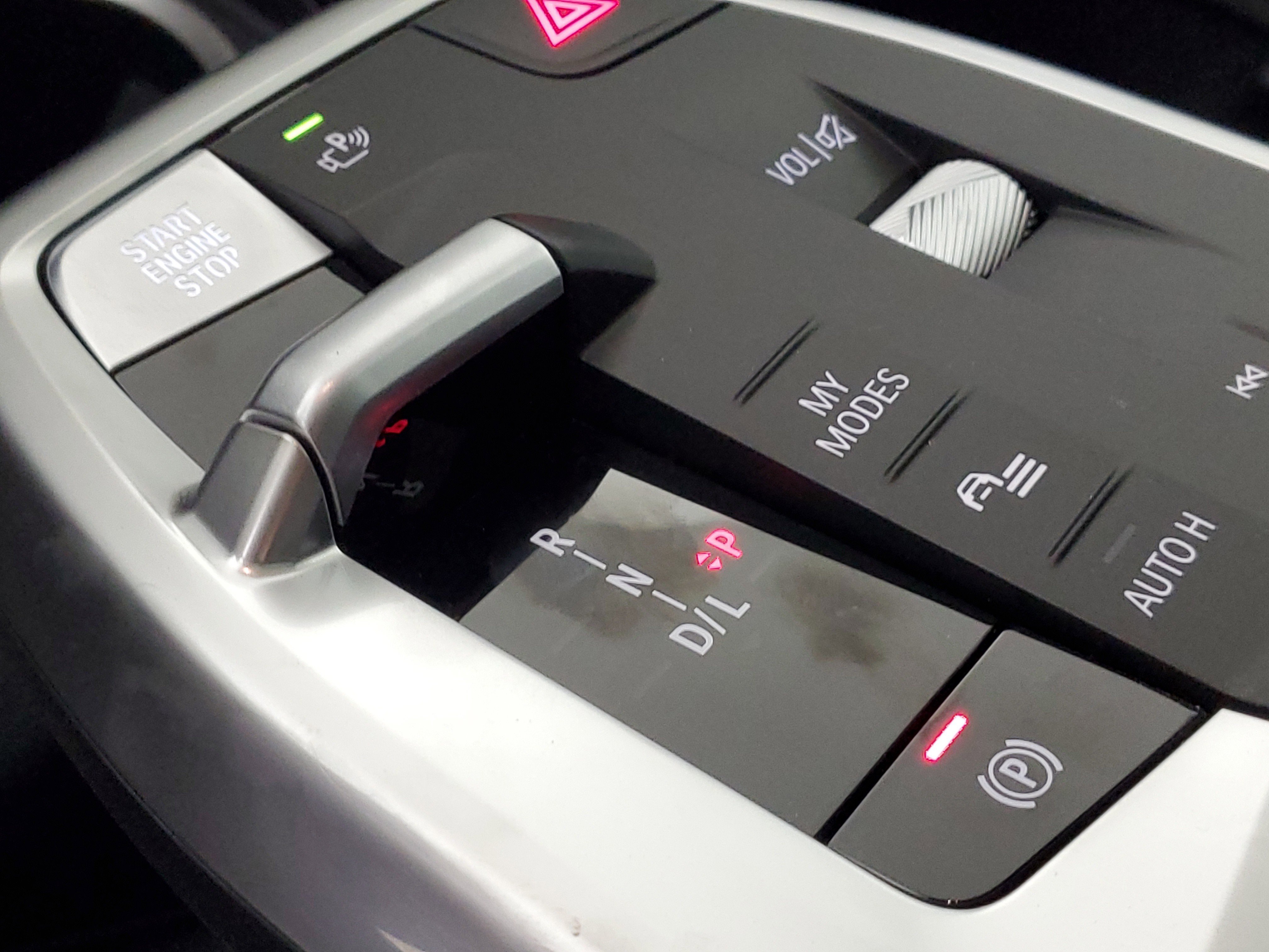 New 2025 BMW X1 xDrive28i w/ Technology Package AWD/4WD image 23