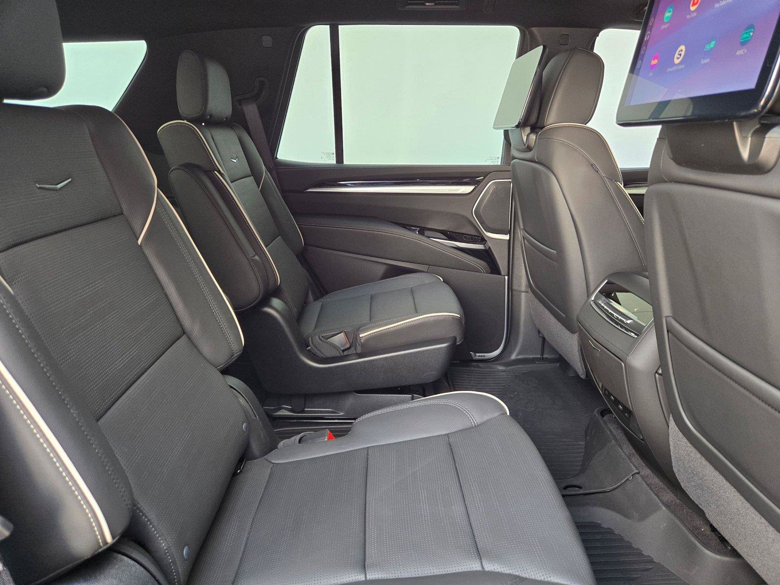 New 2026 Cadillac Escalade Sport w/ Touring Package AWD/4WD image 32