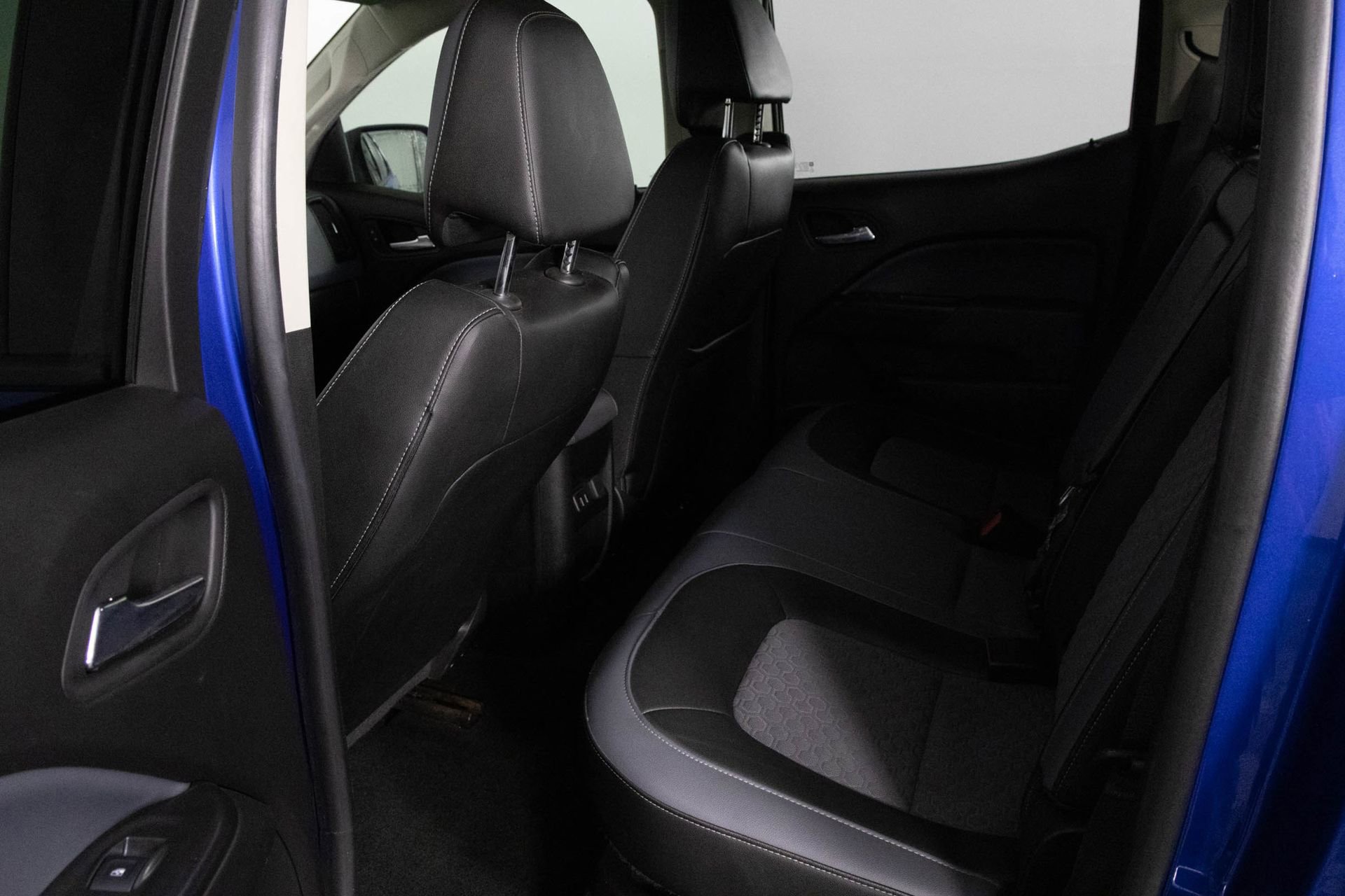 Used 2018 Chevrolet Colorado Z71 image 32
