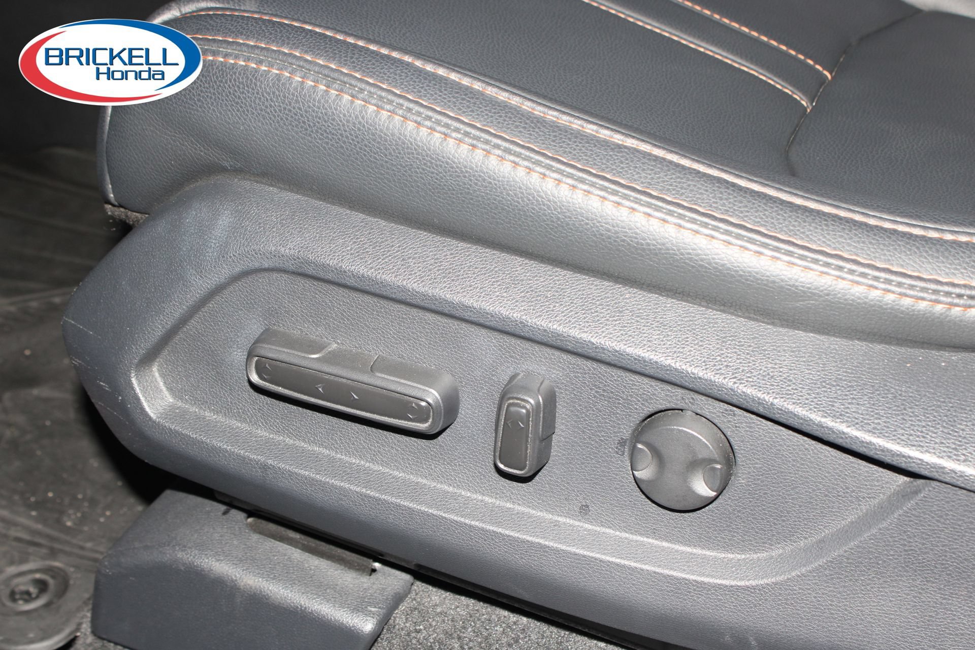 Certified 2024 Honda Pilot TrailSport image 30