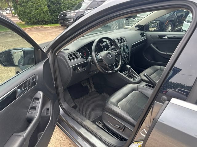 Used 2015 Volkswagen Jetta SEL FWD image 9