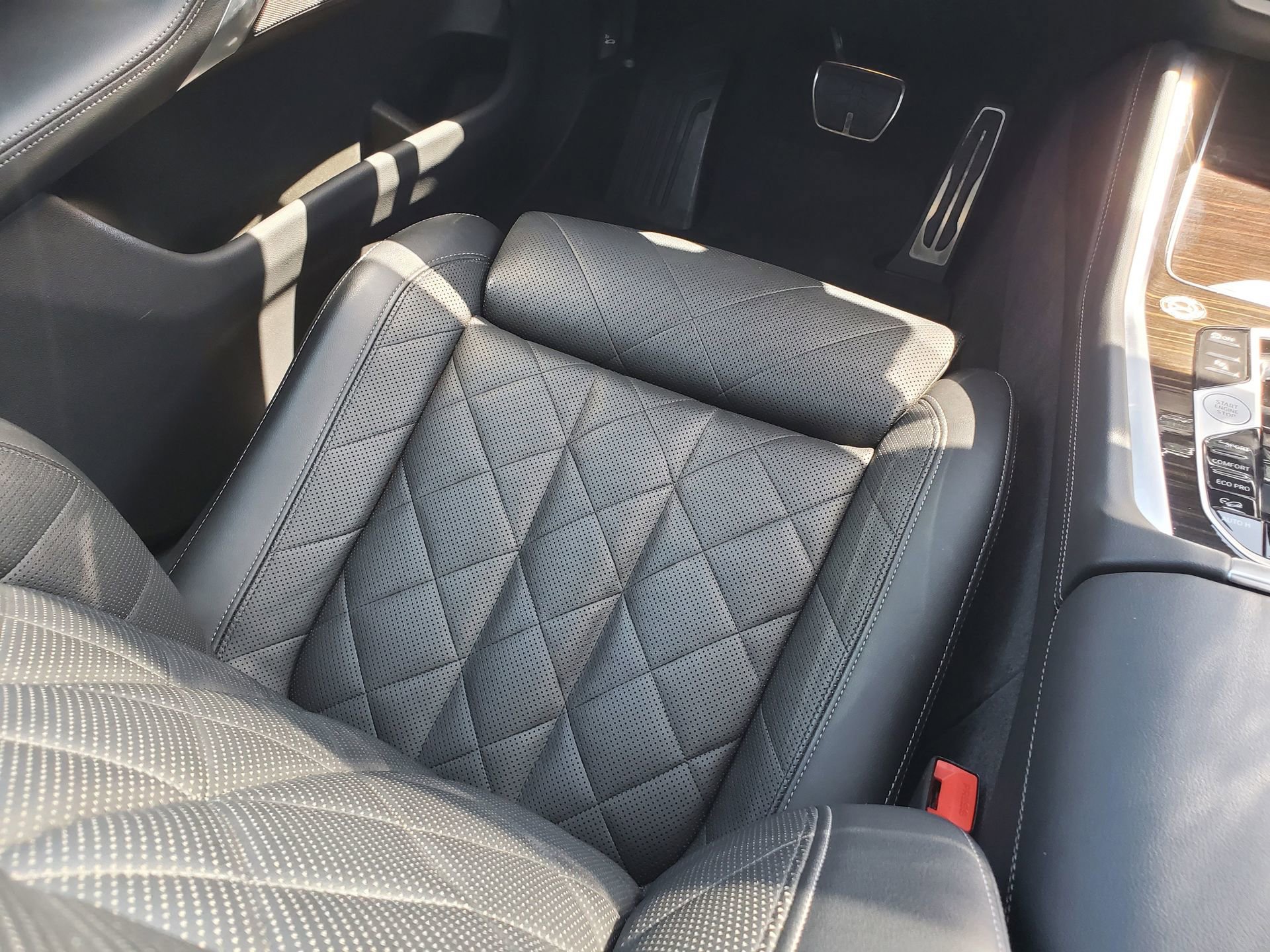 Used 2025 BMW X6 xDrive40i image 15