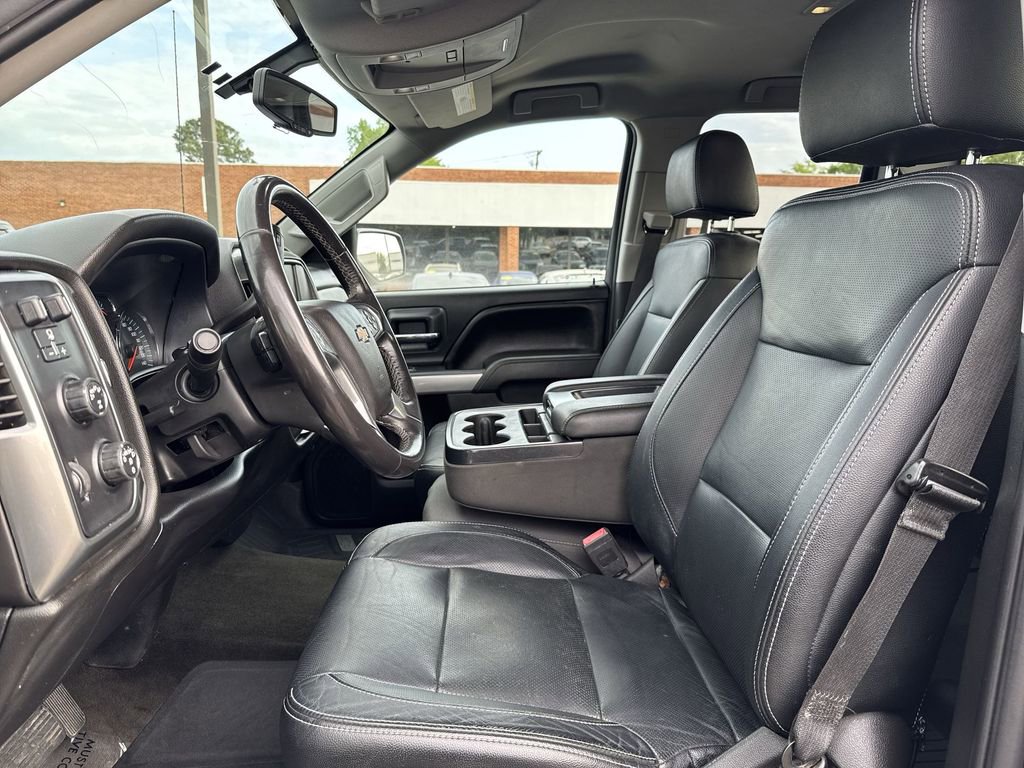 Used 2018 Chevrolet Silverado 1500 LT w/ All Star Edition AWD/4WD image 11