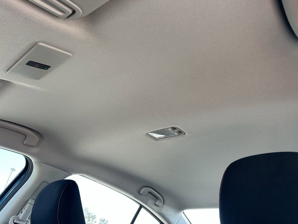 New 2025 Nissan Versa SR w/ Trunk Package image 19
