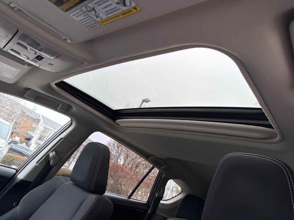 Used 2016 Toyota RAV4 XLE w/ Convenience Package image 18