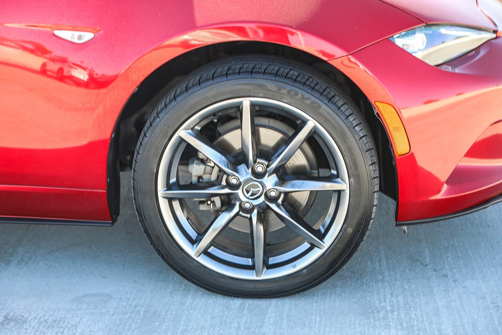 Used 2017 MAZDA MX-5 Miata Grand Touring RWD image 10