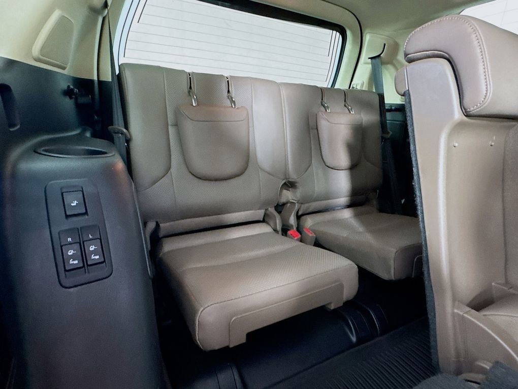 Used 2022 Lexus GX 460 Luxury w/ Accessory Package AWD/4WD image 27