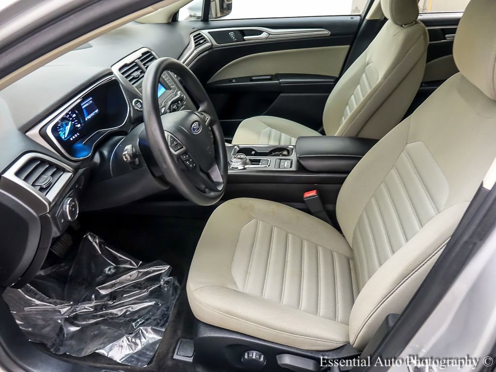 Used 2018 Ford Fusion S image 10