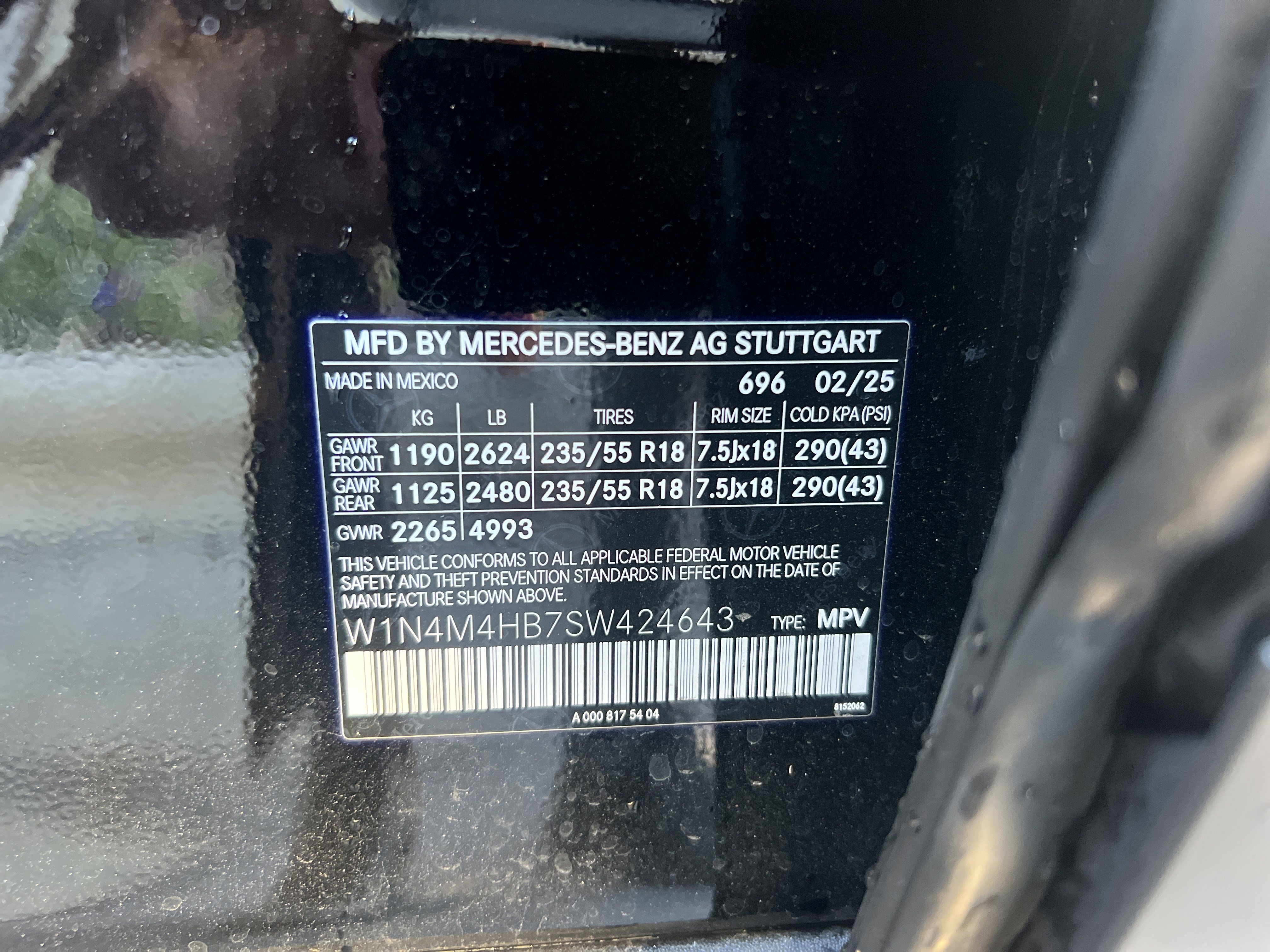 Certified 2025 Mercedes-Benz GLB 250 4MATIC image 37