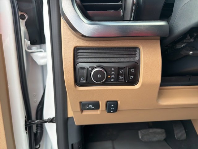 New 2026 Ford F250 Lariat w/ Lariat Ultimate Package image 28