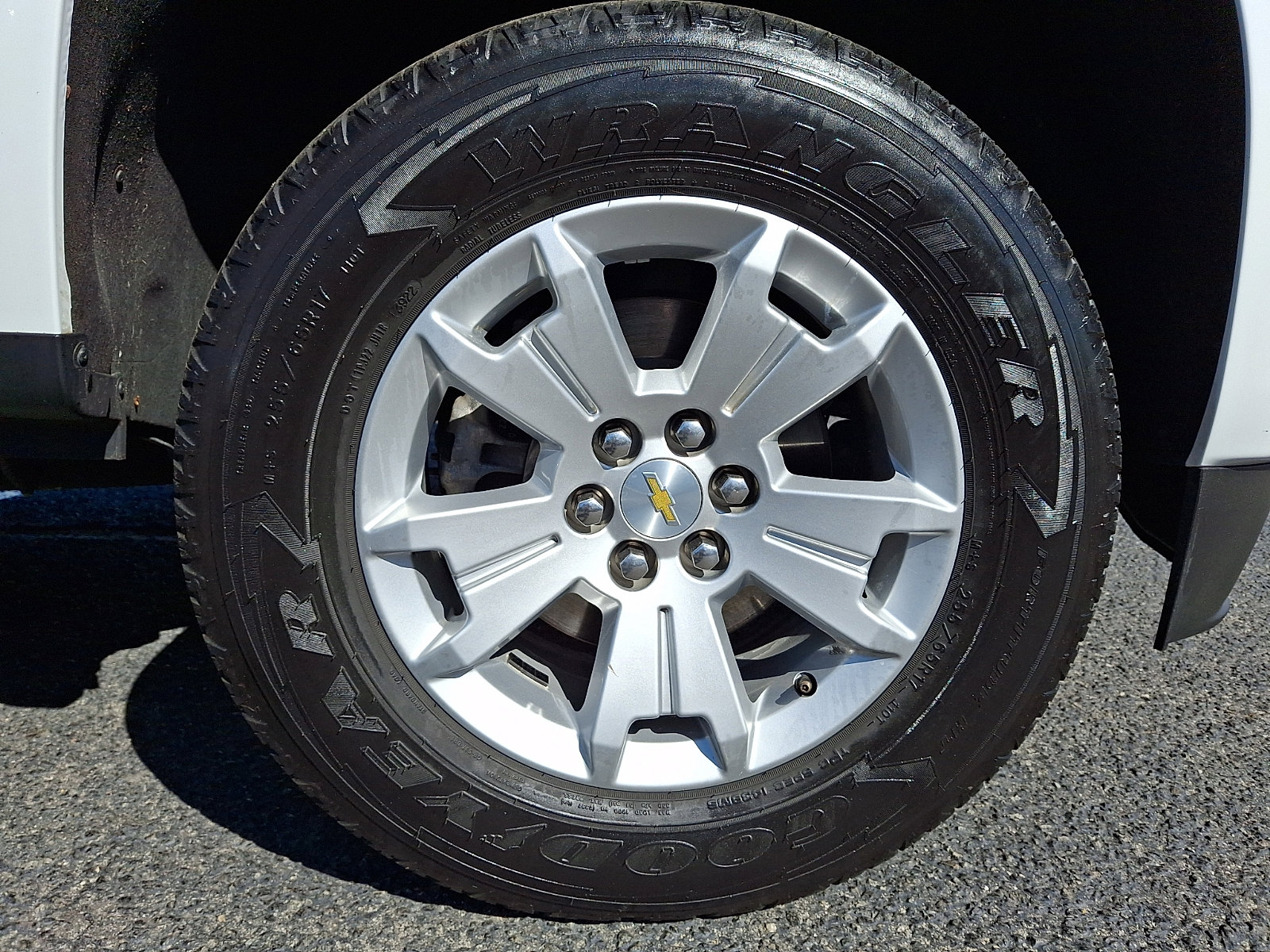 Used 2024 Chevrolet Equinox LT FWD image 9