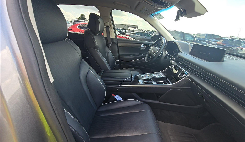 Used 2022 Genesis GV80 3.5T w/ Advanced Package 06 AWD/4WD image 9