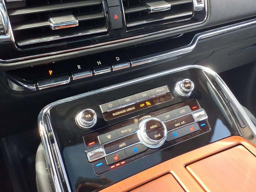Used 2023 Lincoln Navigator Reserve image 25