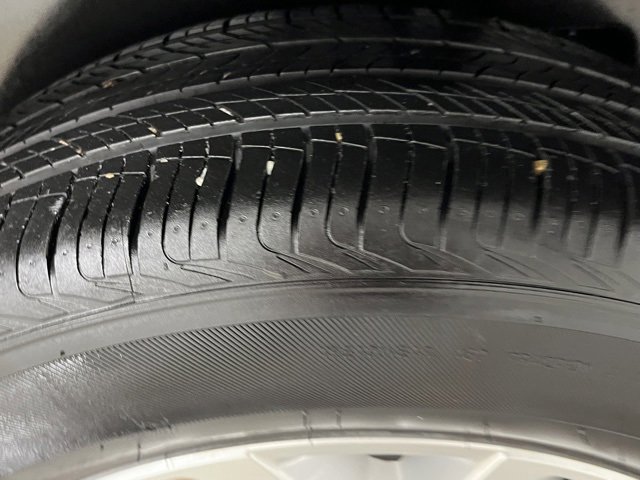 Used 2025 Chevrolet Trax LS w/ LS Convenience Package image 26