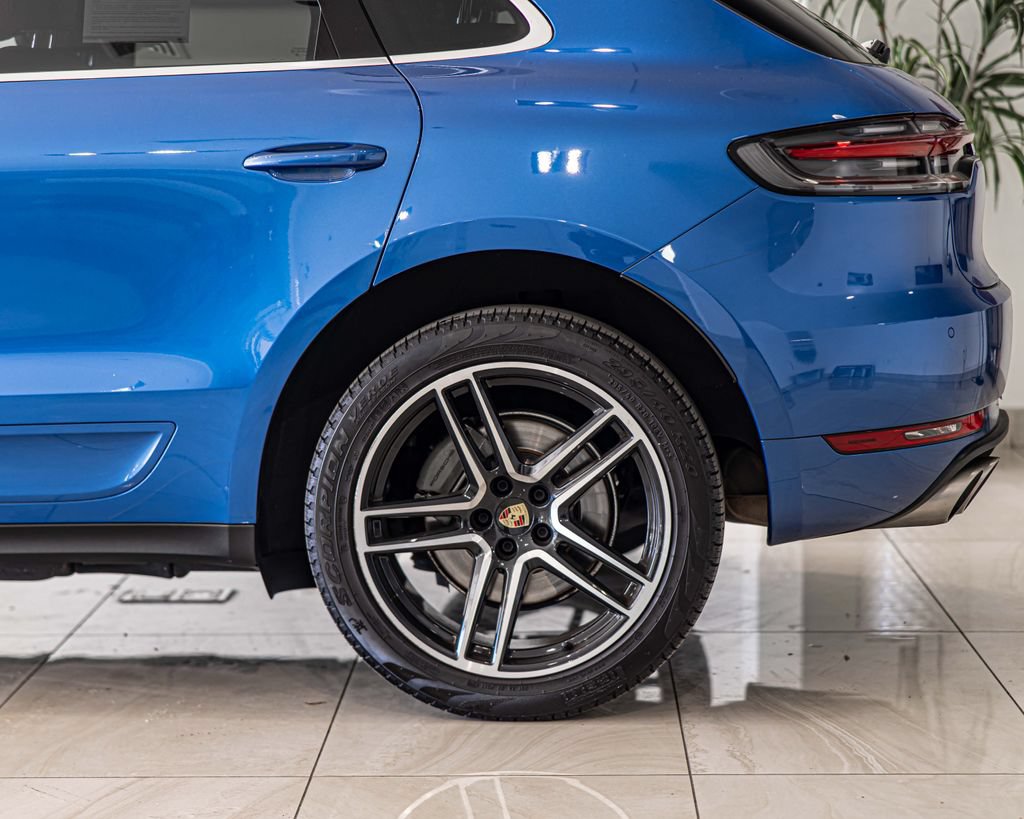 Used 2021 Porsche Macan S AWD/4WD image 7