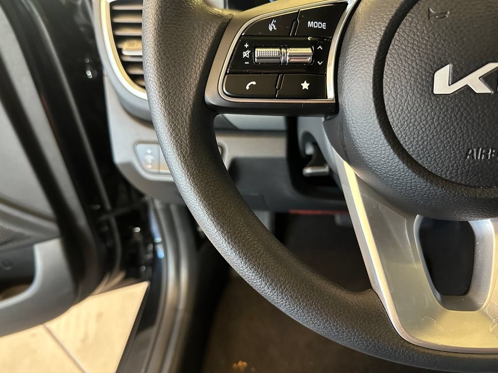 Used 2026 Kia Seltos LX FWD image 11