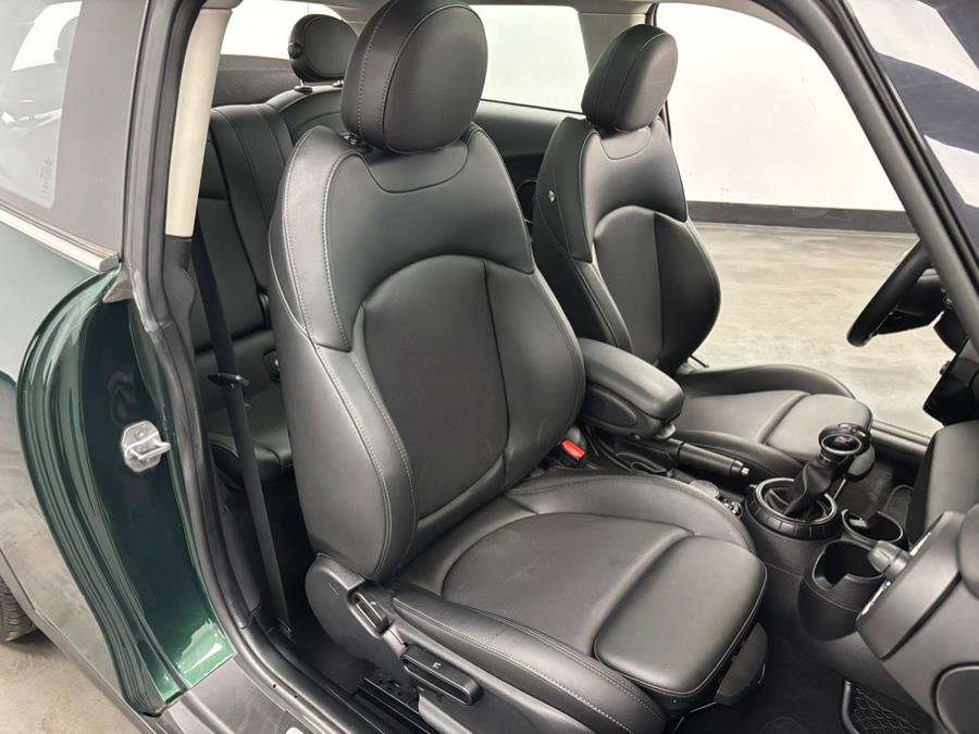 Used 2015 MINI Cooper S image 34