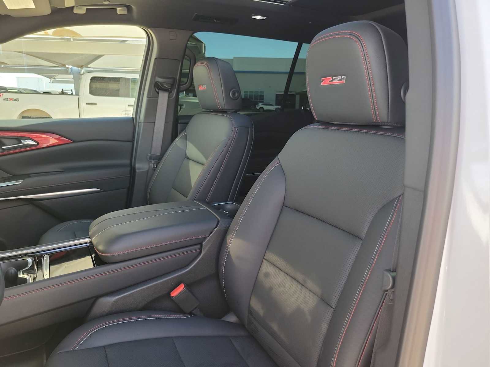 Used 2026 Chevrolet Traverse Z71 w/ Driver Confidence Package image 7