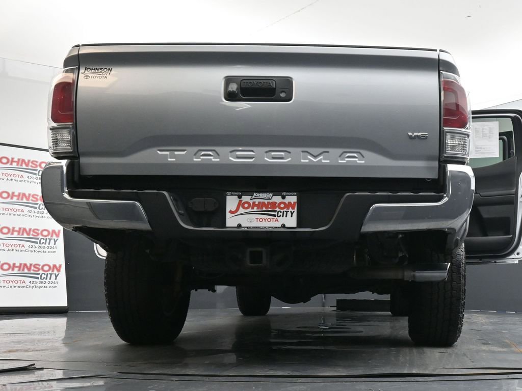 Used 2023 Toyota Tacoma TRD Off-Road image 43