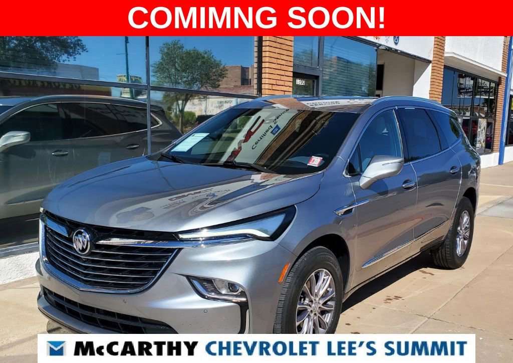 Used 2024 Buick Enclave Premium AWD/4WD image 1
