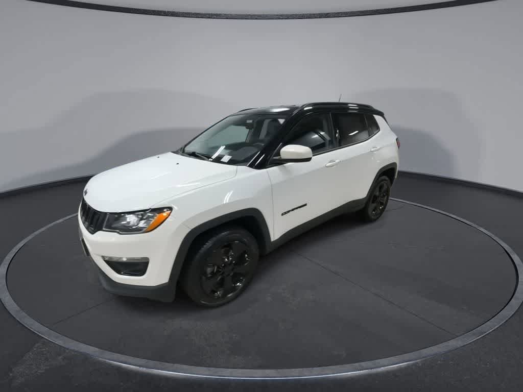 Used 2018 Jeep Compass Latitude AWD/4WD image 4