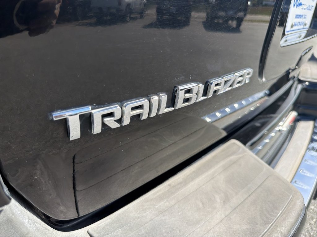 Used 2006 Chevrolet TrailBlazer LS w/ LS Preferred Equipment Group RWD image 22