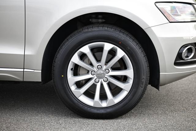 Used 2016 Audi Q5 2.0T Premium Plus w/ Technology Package image 5