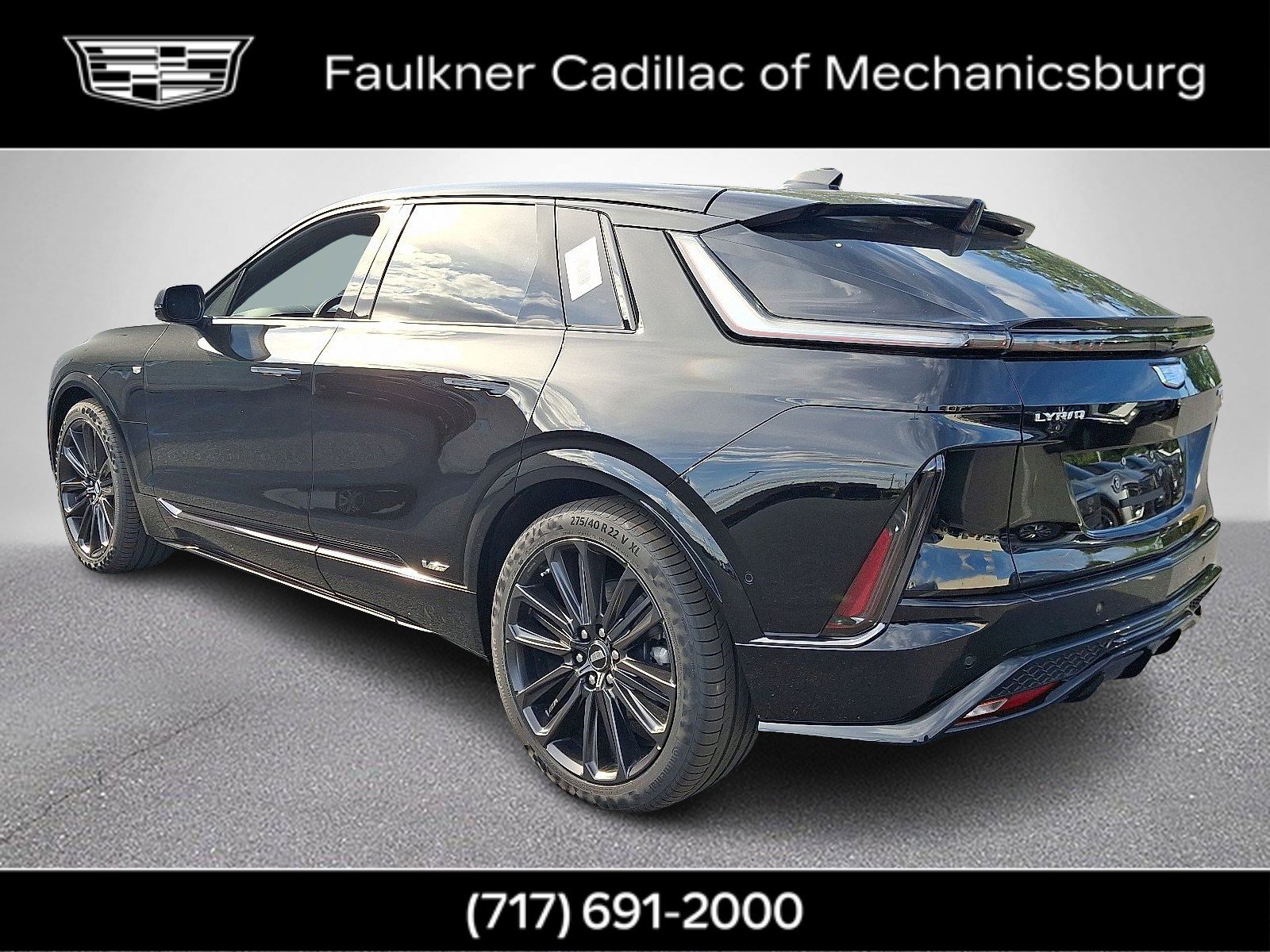 New 2026 Cadillac Lyriq V image 2