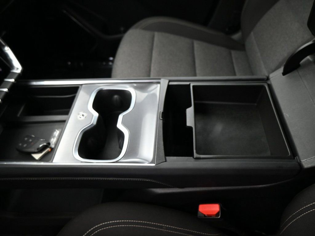 Used 2025 GMC Acadia Elevation image 17