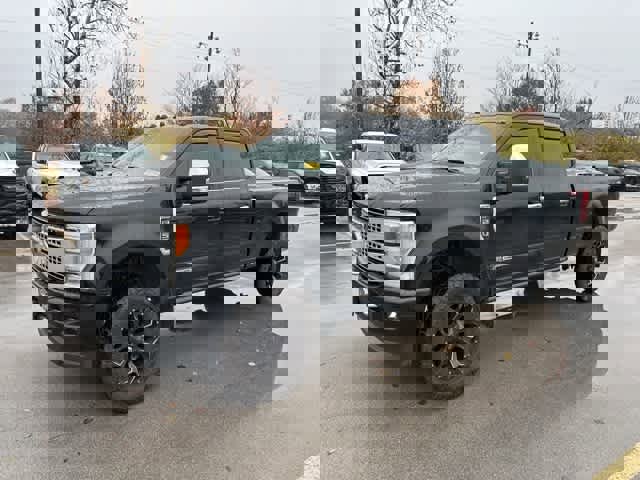 Used 2019 Ford F250 Platinum w/ Platinum Ultimate Package image 17