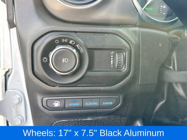 Used 2023 Jeep Wrangler Unlimited AWD/4WD image 21